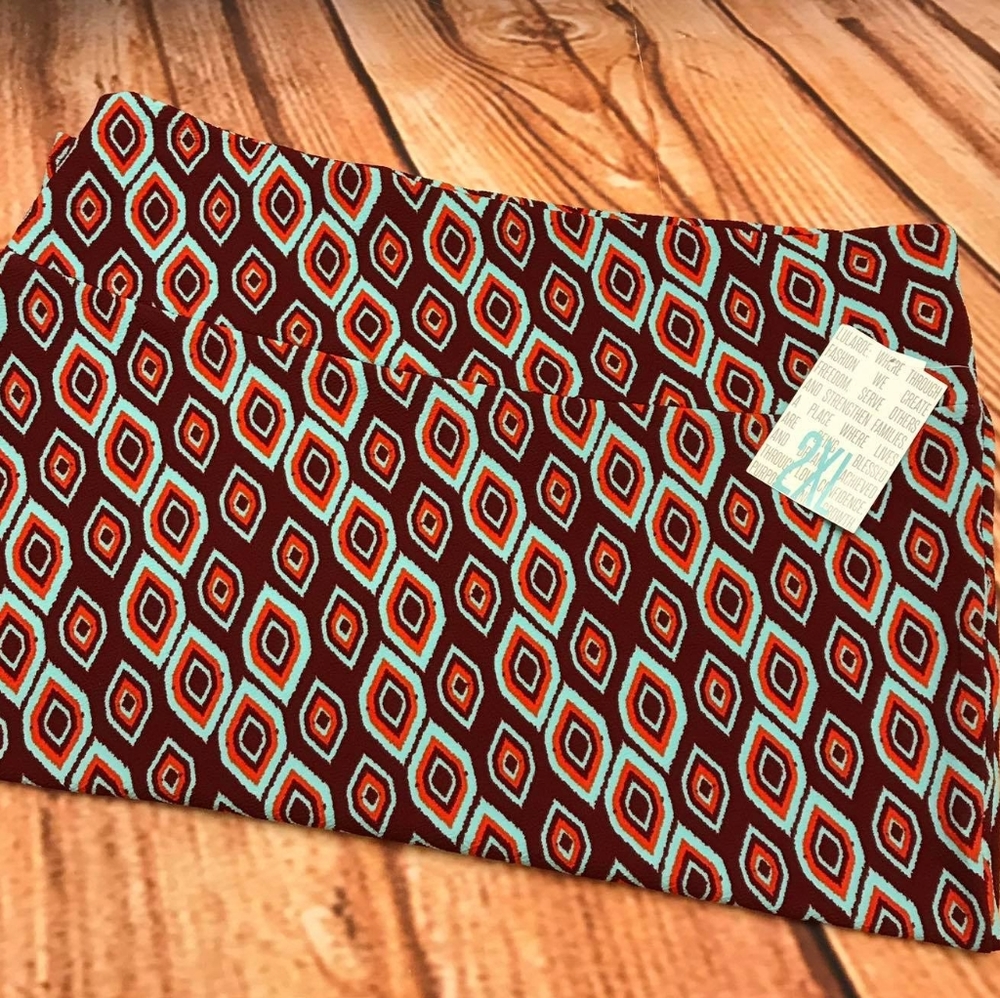 LuLaRoe Cassie Pencil Skirt Size 2XL New With Tags